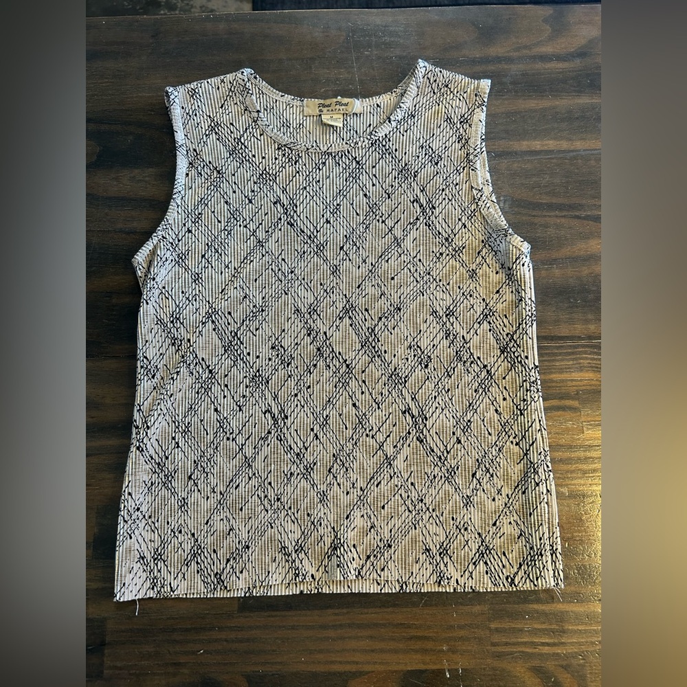 RAFAEL Gold Pleated Geometric Tank Top
